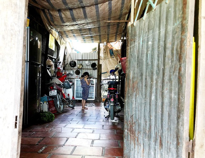 Bé Danh Thị Mỹ P. (con anh Danh Thanh Phương) hiện đang ở với dì ẢNH: LAM NGỌC