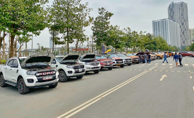 Ford cũng đã gia hạn thời gian bảo hành cho việc sửa chữa hiện tượng ngấm, rò rỉ dầu tại nắp che dây đai cam phía trước động cơ lên đến 5 năm