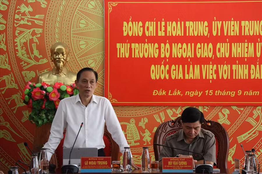 Uỷ viên Ủy viên Trung ương Đảng, Thứ trưởng Bộ Ngoại giao Lê Hoài Trung. Ảnh: Tuấn Anh