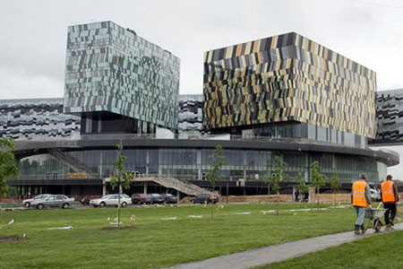 “Thung lũng Silicon” Skolkovo đang trong quá trình xây dựng. “Thung lũng Silicon” Skolkovo đang trong quá trình xây dựng.