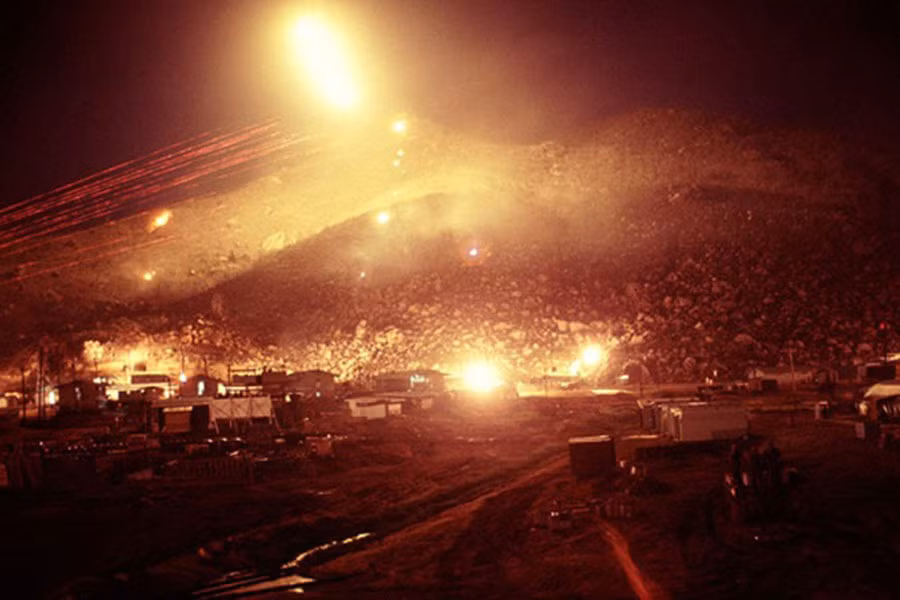 Những hình ảnh này trong các đoạn clip do James Speed Hensinger ghi lại năm ông 22 tuổi.