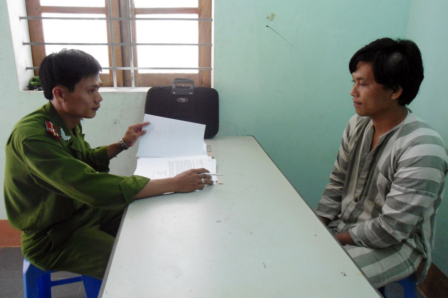 Đối tượng Nguyễn Ngọc Ẩn tại Cơ quan Điều tra. Ảnh: Vĩnh Hoàng