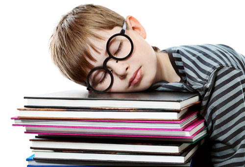 Học sinh cần giữ sức khỏe để thực hiện bài thi được tốt. Học sinh cần giữ sức khỏe để thực hiện bài thi được tốt.