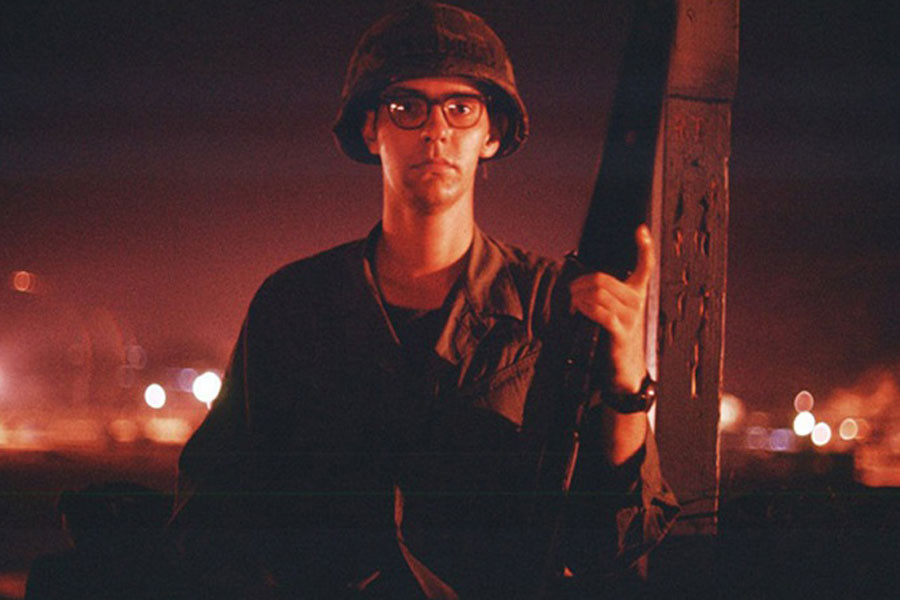 Hensinger năm 22 tuổi tại Việt Nam