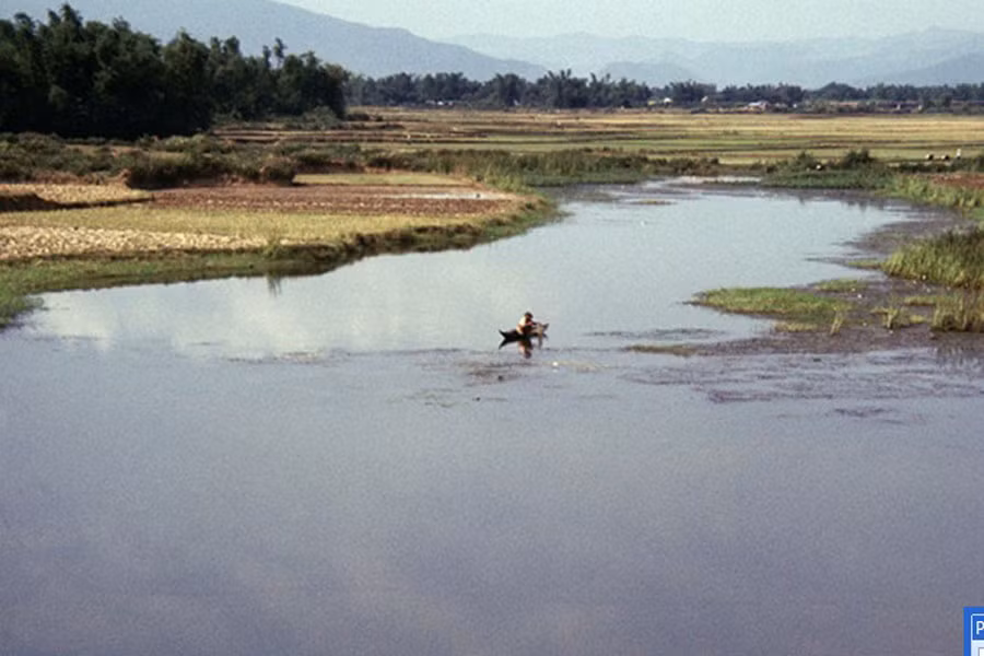 Hensinger cũng ghi lại được cảnh đẹp của miền quê Việt Nam