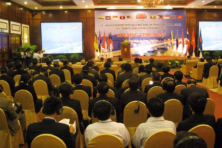 Hội nghị các quan chức cấp cao ASEAN về phòng-chống tội phạm xuyên quốc gia (SOMTC) lần thứ 13.