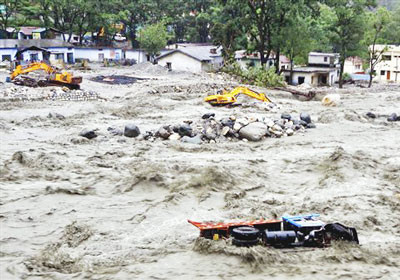 Lụt lớn tại Uttarakhand.