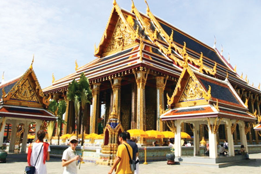 Thái Lan vẫn là “thiên đường du lịch” được nhiều người đặt mua tour trong mùa hè này. Thái Lan vẫn là “thiên đường du lịch” được nhiều người đặt mua tour trong mùa hè này.