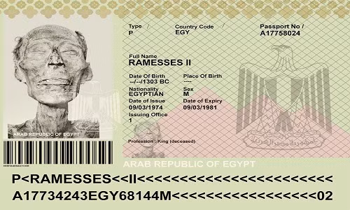 Hộ chiếu có ảnh pharaoh Ramesses II. Ảnh: Ancient Origins.