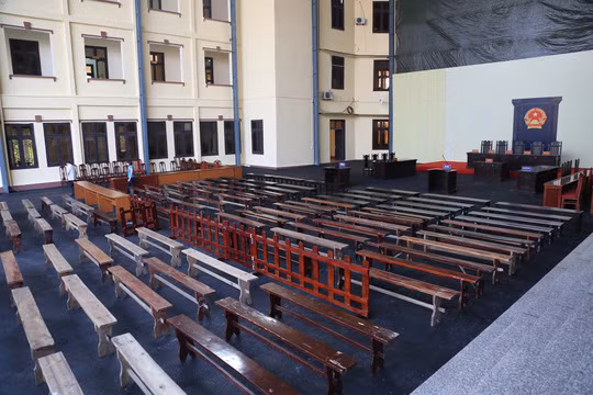 Khu vực sân TAND tỉnh Phú Thọ, nơi diễn ra vụ xét xử