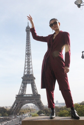 Vừa qua, Á hậu Trương Thị May đã có chuyến hành trình đến Pháp để tham dự một sự kiện của làng giải trí.