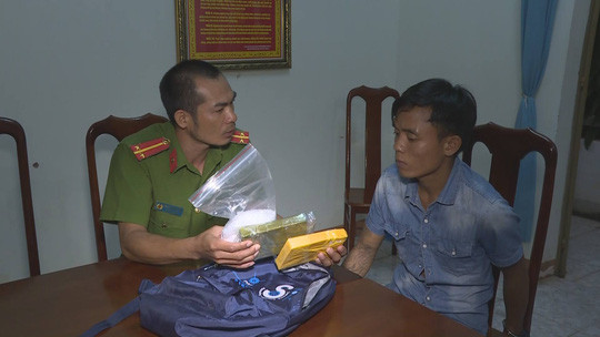 Đối tượng Trần Ngọc Minh tại cơ quan điều tra Đối tượng Trần Ngọc Minh tại cơ quan điều tra