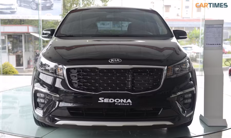  Kia Sedona mới có thêm 3 phiên bản cao cấp