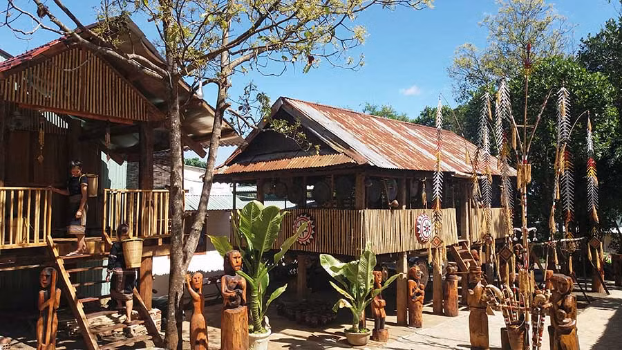  Một góc nhà hàng Plây Cồng Chiêng. Ảnh: N.N 