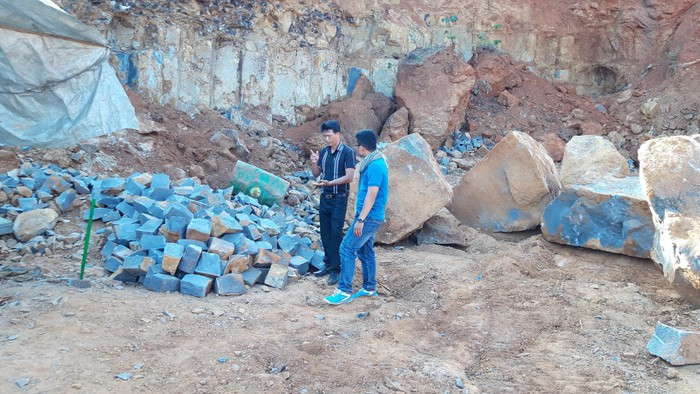 Phòng Tài nguyên - Môi trường huyện Ia Grai bắt quả tang vụ khai thác đá trái phép