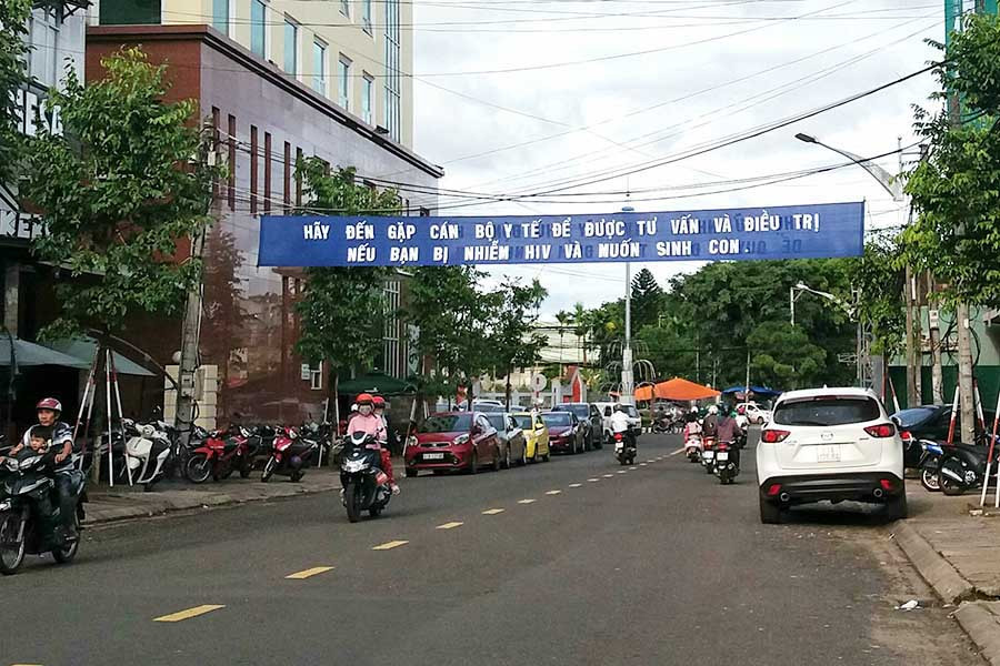  Tăng cường truyền thông phòng-chống HIV/AIDS. Ảnh: N.N