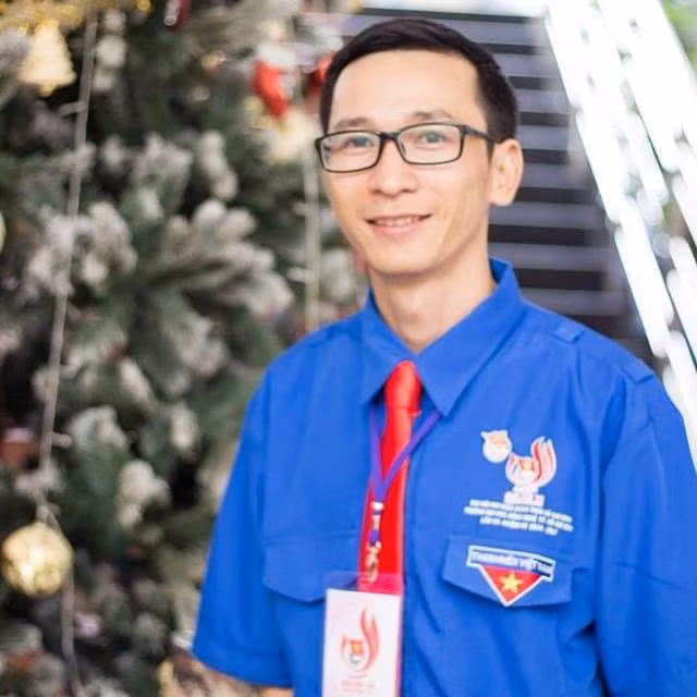  Giảng viên Vũ Anh Sao còn là một cán bộ Đoàn năng động 