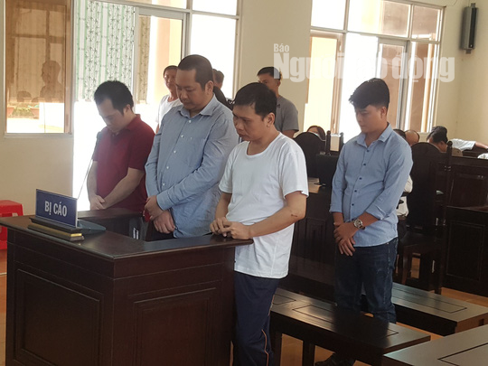 Các bị cáo tại tòa