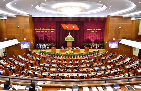 Hội nghị lần thứ 7, Ban Chấp hành Trung ương Đảng khóa XII đã xem xét, quyết định nhiều vấn đề hệ trọng, trong đó có vấn đề xây dựng cán bộ cấp chiến lược. (ảnh nguồn infonet)