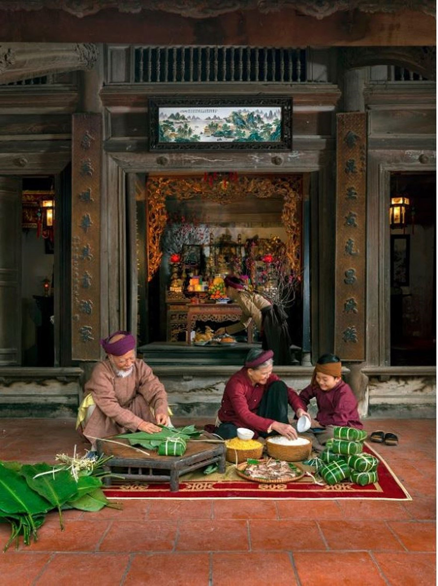 'Hương Tết' (tác giả Lê Việt Khánh) được trao giải đặc biệt ở hạng mục Ảnh bìa. Tác phẩm được đánh giá cao ở ý nghĩa, nội dung và bố cục hoàn chỉnh của tác phẩm. (Nguồn ảnh: BTC)