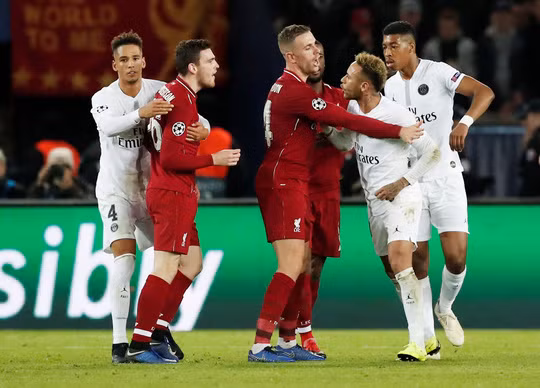 Tranh cãi với đối thủ