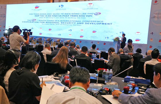 Quang cảnh hội thảo  Quang cảnh hội thảo