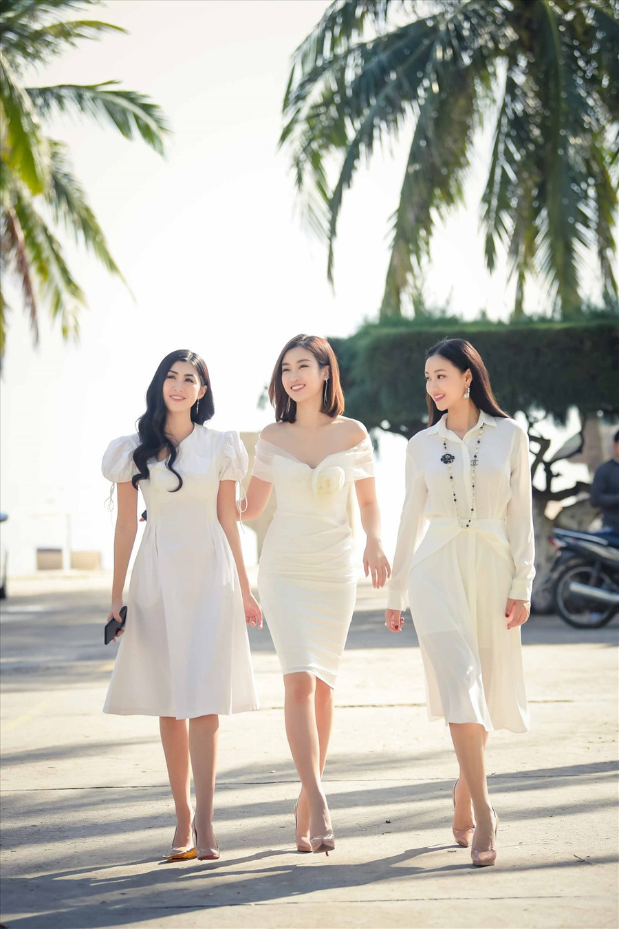 Ca sĩ Maya và Phạm Ngọc Linh – Top 10 Hoa hậu Việt Nam 2018 - cũng tham gia buổi giao lưu lần này. Ca sĩ Maya và Phạm Ngọc Linh – Top 10 Hoa hậu Việt Nam 2018 - cũng tham gia buổi giao lưu lần này.