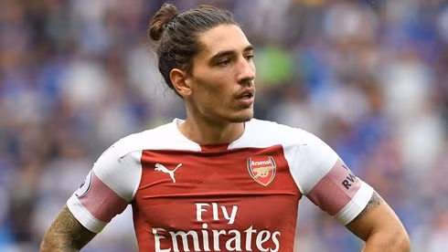 Arsenal nhiều khả năng không có Bellerin ở trận này. (Ảnh: Getty).