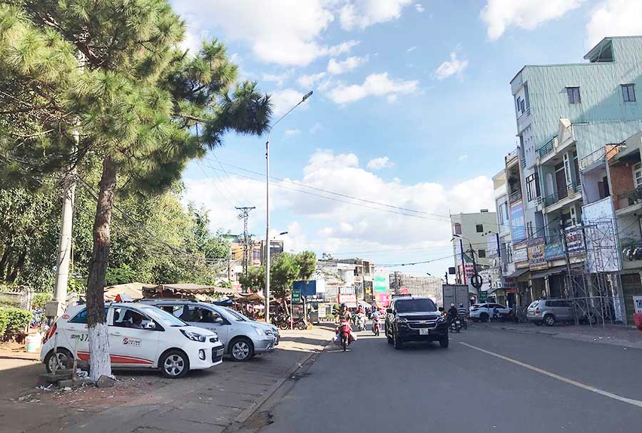 Đảm bảo giao thông phục vụ du khách là công tác quan trọng trong dịp Festival Văn hóa Cồng chiêng Tây Nguyên. Ảnh: P.V  Đảm bảo giao thông phục vụ du khách là công tác quan trọng trong dịp Festival Văn hóa Cồng chiêng Tây Nguyên. Ảnh: P.V