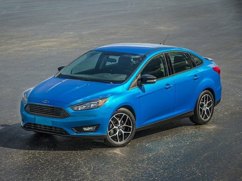 Ford Focus phiên bản sedan tại Mỹ có thể dính lỗi hệ thống van kiểm soát bốc hơi xăng. Ảnh: Thomas.