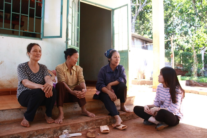 Cư dân của “Dốc không chồng” tâm sự về những ngày đã qua. Cư dân của “Dốc không chồng” tâm sự về những ngày đã qua.