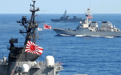 Hình ảnh tàu chiến trong cuộc tập trận 
