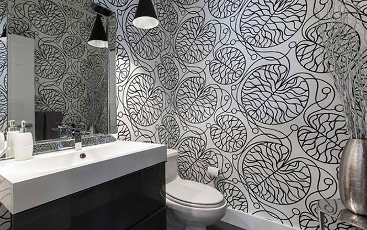 Giấy dán tường được nâng cấp thêm nhiều tính năng vừa đảm bảo tính thẩm mỹ, vừa có tác dụng chống thấm, chống ẩm mốc được ưa chuộng cho ngày nay. Ảnh: Noithatphongtam. Giấy dán tường được nâng cấp thêm nhiều tính năng vừa đảm bảo tính thẩm mỹ, vừa có tác dụng chống thấm, chống ẩm mốc được ưa chuộng cho ngày nay. Ảnh: Noithatphongtam.