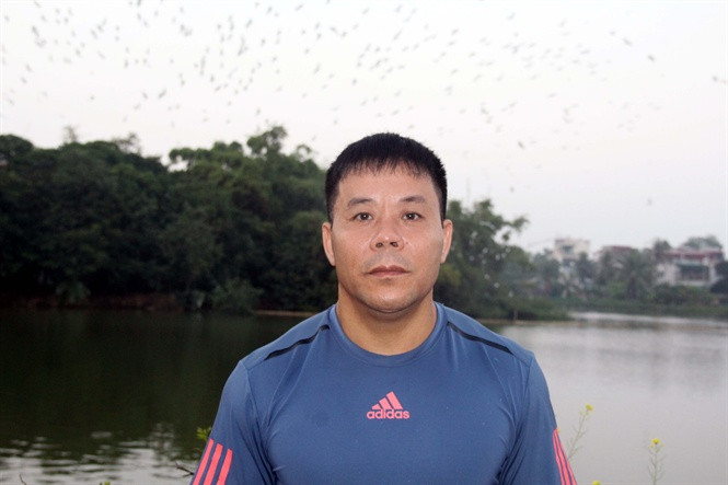 Người “xây tổ ấm” cho đàn cò