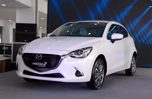 Mazda2 phiên bản nâng cấp ra mắt tại Hà Nội sáng 30/11. Ảnh: Đức Huy.