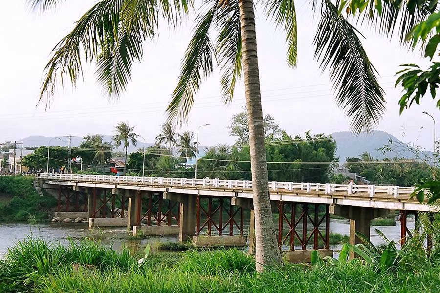 Một góc sông Ba- đoạn qua An Khê. Ảnh: Đức Thụy