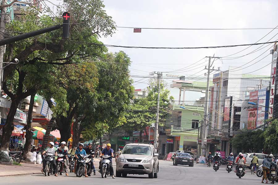  Hệ thống camera giám sát an ninh đã hỗ trợ tích cực công tác đảm bảo trật tự an toàn giao thông trên địa bàn thị xã An Khê. Ảnh: Ngọc Minh