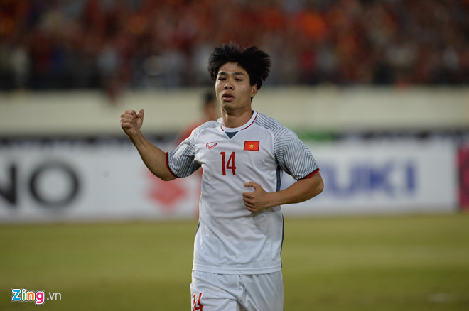 Tiền đạo Công Phượng ghi bàn trong chiến thắng 3-0 của ĐT Việt Nam. Ảnh: Thuận Thắng.