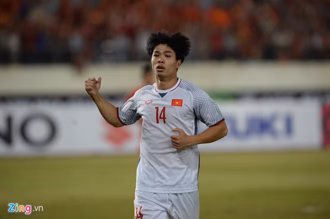 Tiền đạo Công Phượng ghi bàn trong chiến thắng 3-0 của ĐT Việt Nam. Ảnh: Thuận Thắng.