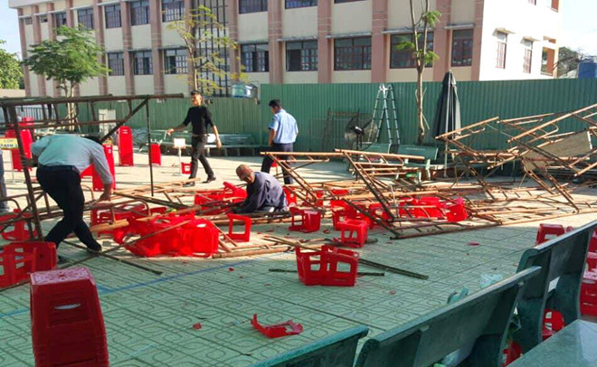 Hiện trường vụ sập giàn giáo. Ảnh: Thuận Lâm.  Hiện trường vụ sập giàn giáo. Ảnh: Thuận Lâm.