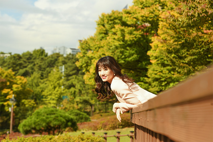 Nhân dịp tập 1 'Gia đình Mén' đạt 1 triệu view, Hari Won đã tung MV Lyrics mang tên 'Tình thân là mãi mãi' nhằm gửi tặng đến người hâm mộ. Ca khúc chủ đề phim với giai điệu vui tươi qua phần thể hiện của Hari Won, Tuấn Trần, Huỳnh Ân, Ruyda Yoo. Nhân dịp tập 1 'Gia đình Mén' đạt 1 triệu view, Hari Won đã tung MV Lyrics mang tên 'Tình thân là mãi mãi' nhằm gửi tặng đến người hâm mộ. Ca khúc chủ đề phim với giai điệu vui tươi qua phần thể hiện của Hari Won, Tuấn Trần, Huỳnh Ân, Ruyda Yoo.