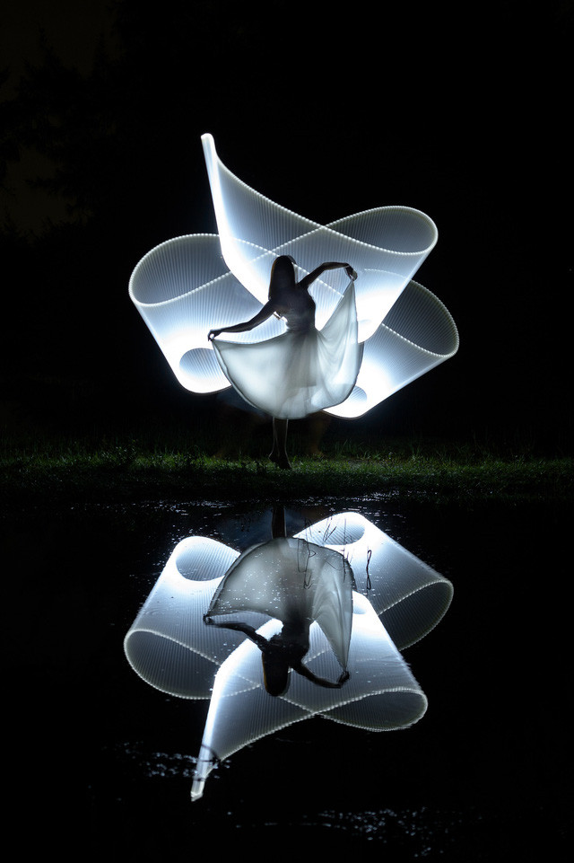  Vũ điệu trong đêm