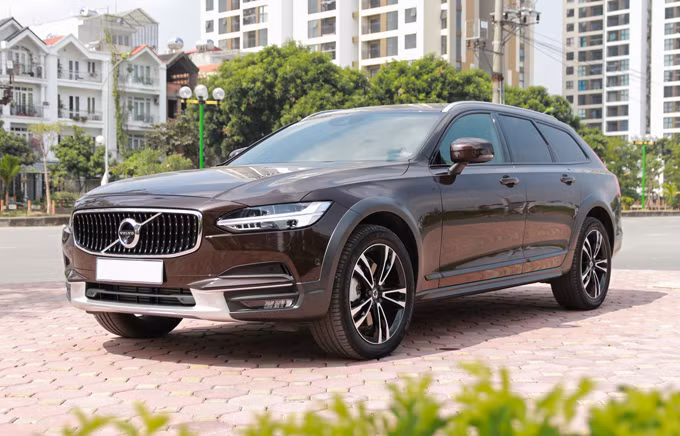 Mẫu estate Volvo V90 của một khách hàng Hà Nội.