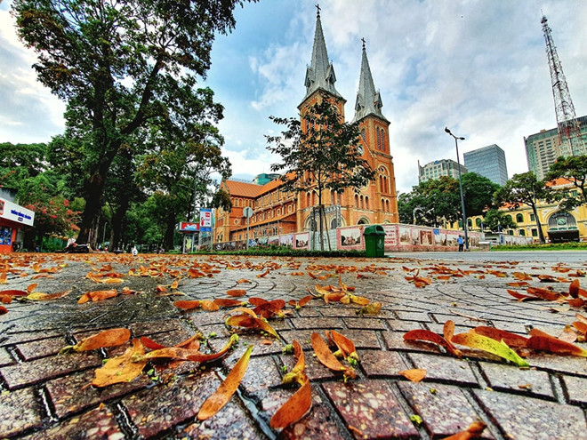  Nhà thờ Đức bà Sài Gòn được báo Mỹ xếp vào danh sách 19 thánh đường đẹp nhất thế giới - ẢNH: ĐỘC LẬP