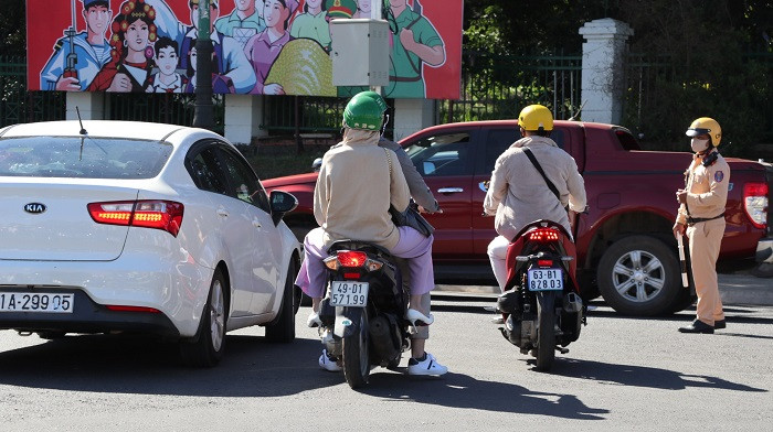 Đội CSGT Công an TP.Đà Lạt đã huy động 100% quân số, đảm bảo giao thông an toàn trong dịp nghỉ lễ.