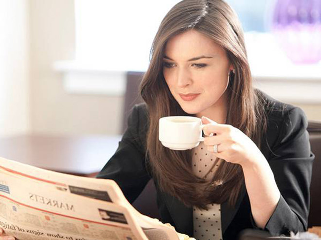 Những người uống ít nhất 1 tách cà phê mỗi ngày có nguy cơ mắc ung thư gan thấp hơn 20%. Trong khi đó, những người uống 2 tách một ngày có nguy cơ giảm 35%. ẢNH MINH HỌA: SHUTTERSTOCK