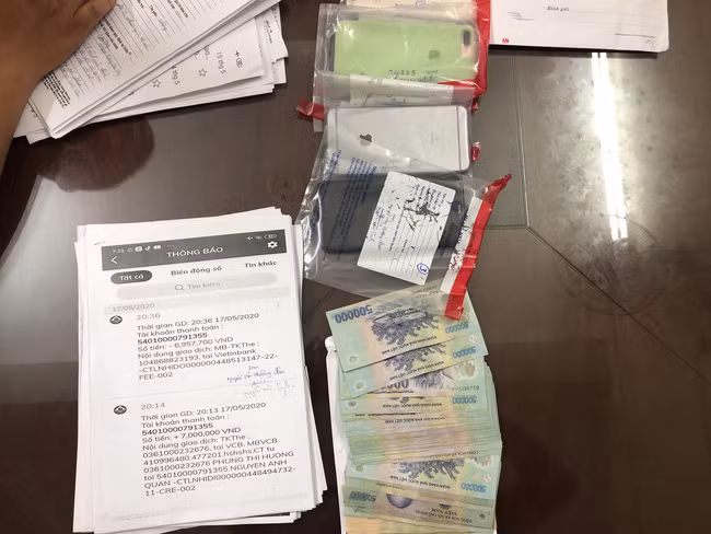 Tang vật vụ án.