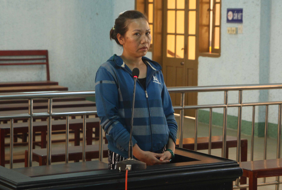 Bị cáo Nguyên lãnh án 39 tháng tù. Ảnh: Văn Ngọc Bị cáo Nguyên lãnh án 39 tháng tù. Ảnh: Văn Ngọc