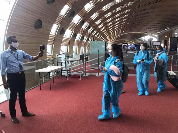 Cấp thị thực điện tử cho công dân 80 nước - Ảnh: VNA