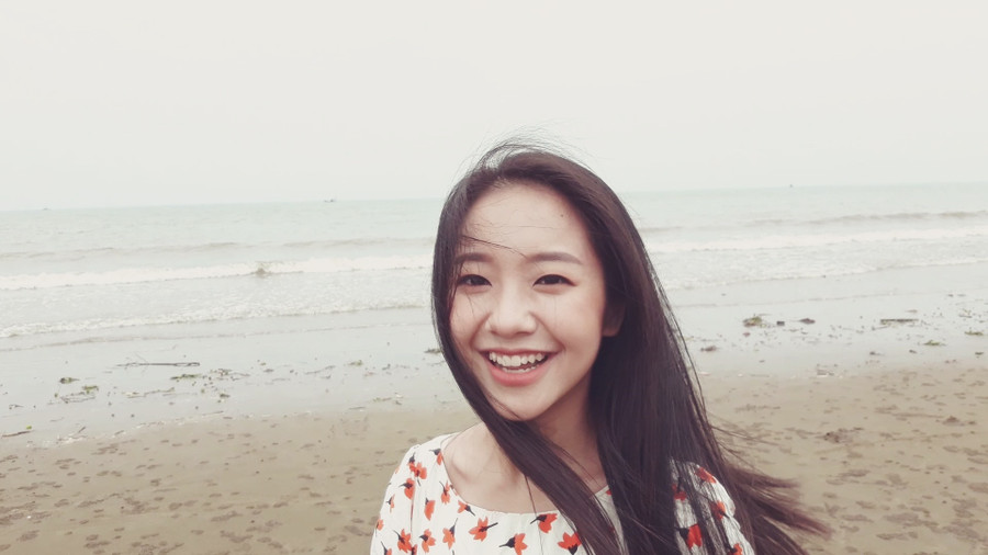 Hoàng Hà sở hữu đôi mắt đẹp và nụ cười tươi tắn. Ảnh: Nhân vật cung cấp. 